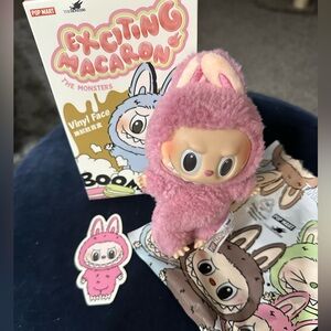 LYCHEE BERRY- Pop Mart Exciting Macaron Labubu. New. Box opened to verify